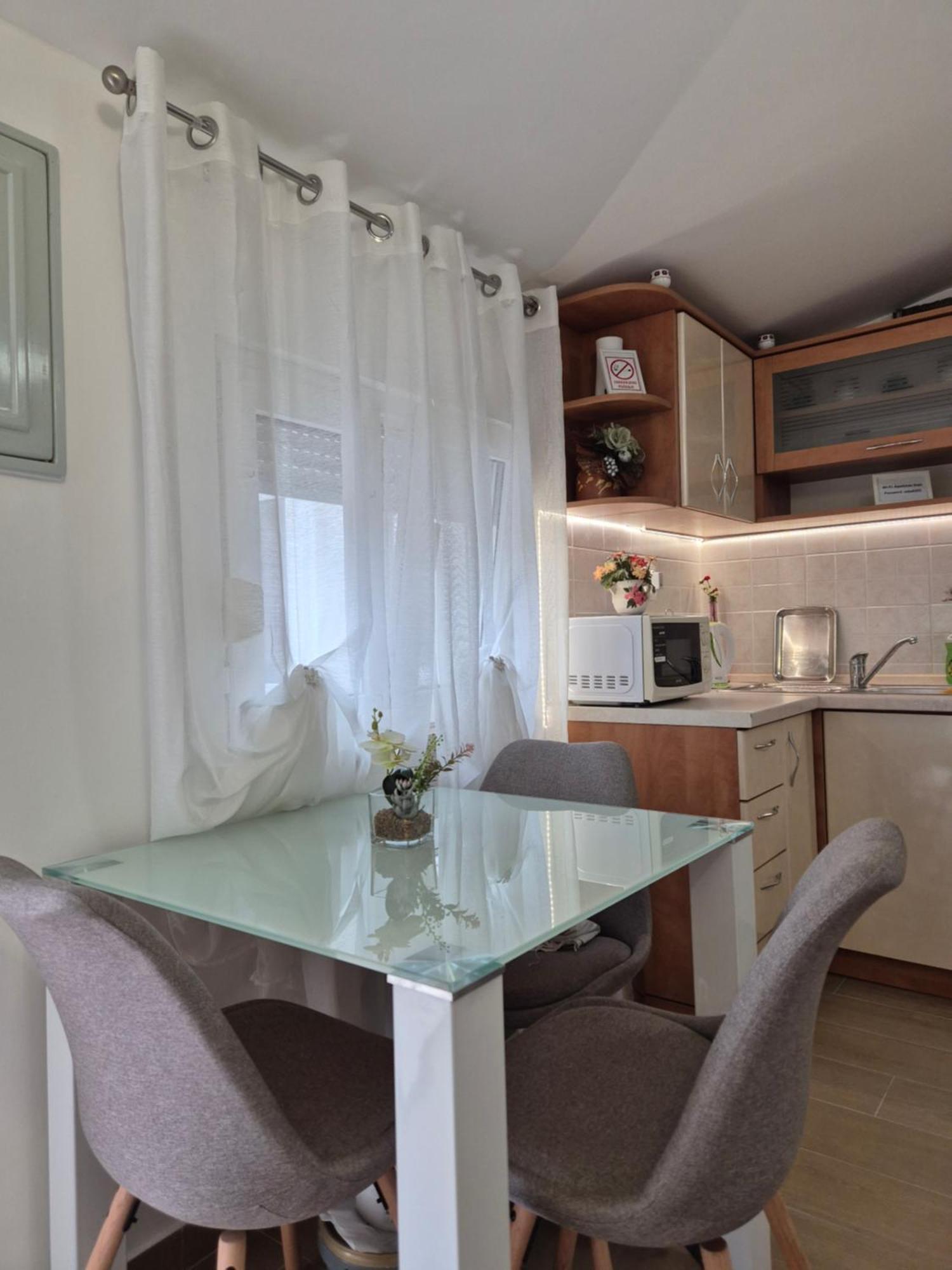 Apartments Duje Split Exterior photo